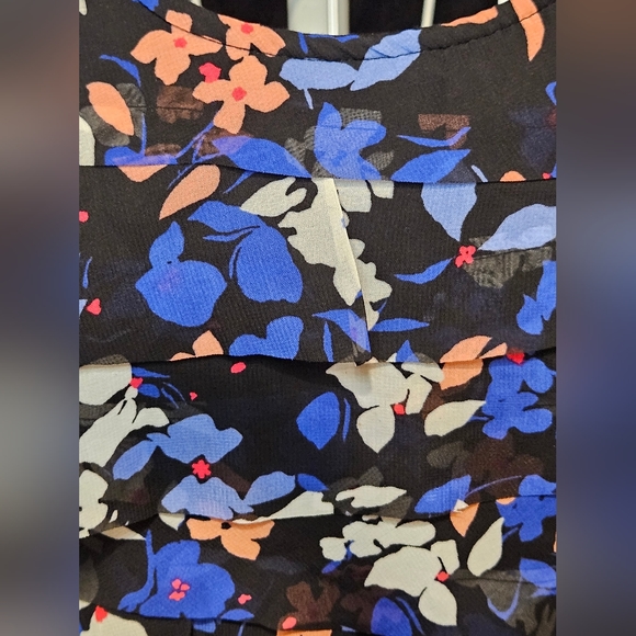 Elle Layered Ruffle Tank - Picture 3 of 5